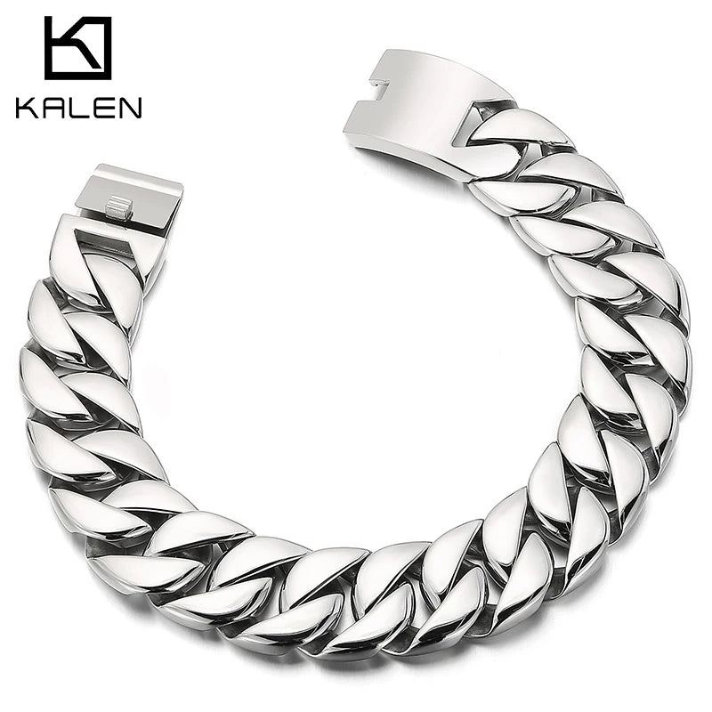 31mm Choker Necklace