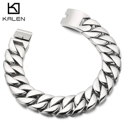 31mm Choker Necklace